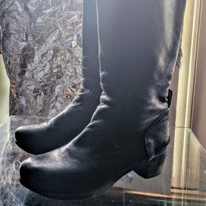 Argila A892  black knee high boots size 38